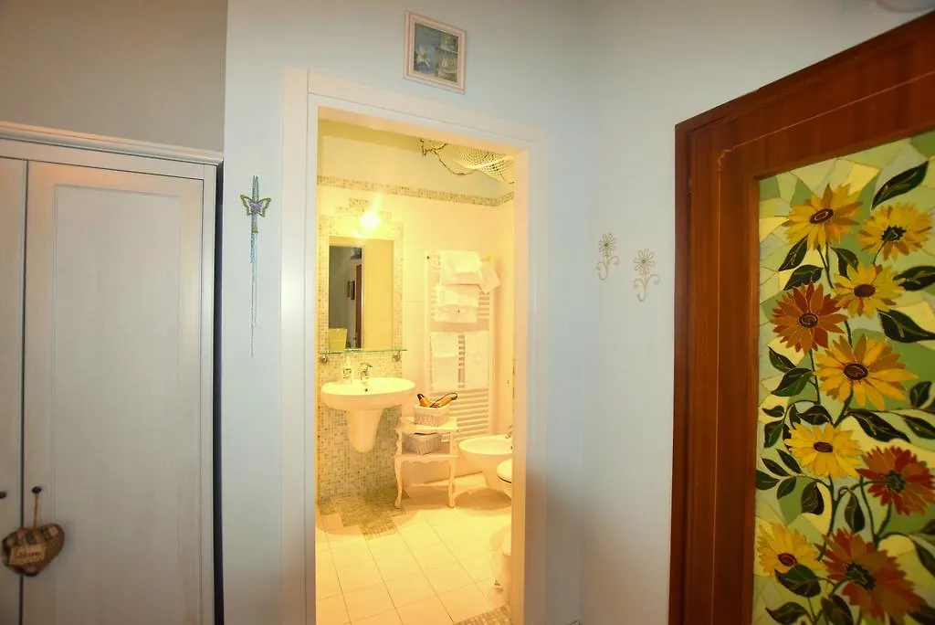 ベッド・アンド・ブレックファスト Bed And Breakfast Le Fateラツィーゼ